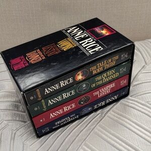 Anne Rice Vampire Chronicles Boxed Set - Multi-Color Paperback Collection